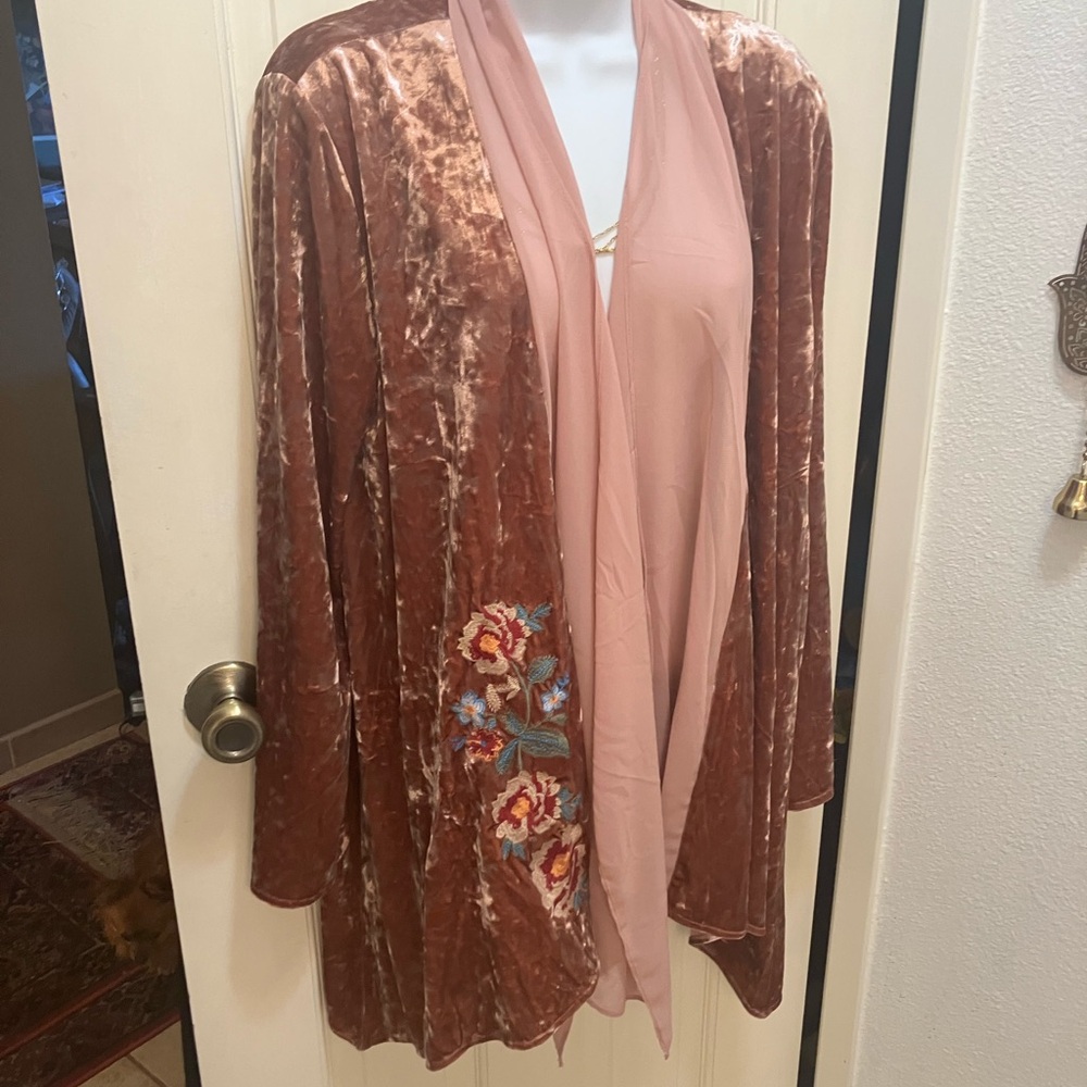 Elegant Pink and Brown Velvet Women's kimono size s - Picture 2 of 7